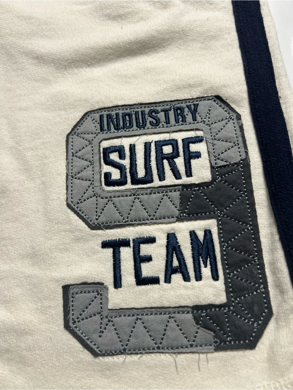 Surf Team Industry 9 Boy’s Cream Casual Shorts size 8